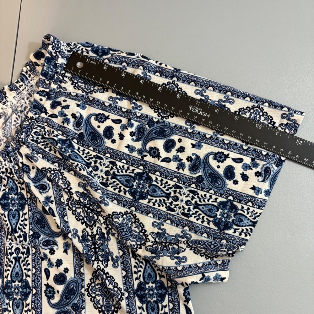 Blue White Paisley Medallion Peasant Blouse Short Sleeve Tie NeckWomens 3X flowy - Picture 12 of 14